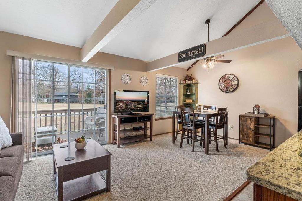 2 Bed 2 Bath Fall Creek Condo 布蘭森 外观 照片
